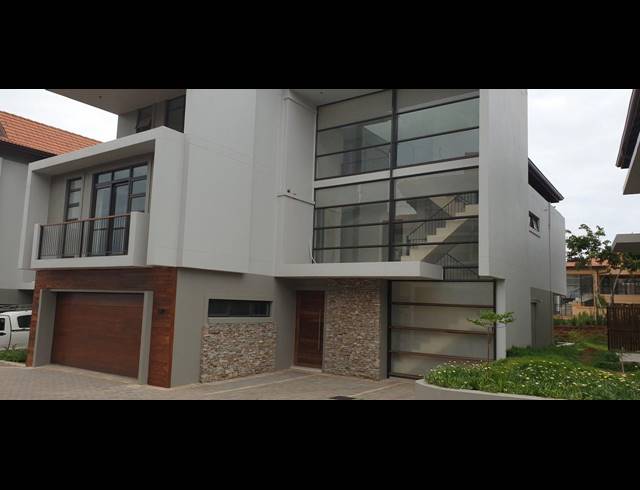 4 BEDROOM APARTMENT FOR SALE IN IZINGA ESTATE